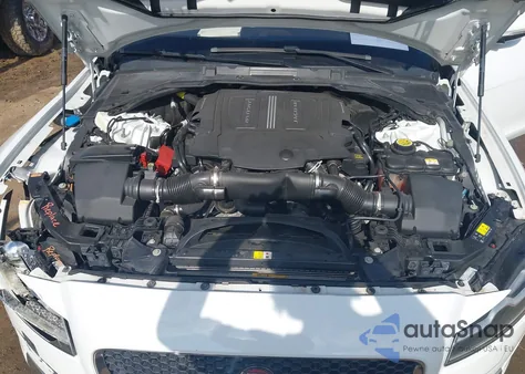 2016 Jaguar Xf 35T Premium из США, поврежденный, VIN SAJBJ4BV4GCY20730